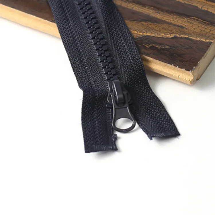 Fermeture éclaire à glissière en résine pour vêtements